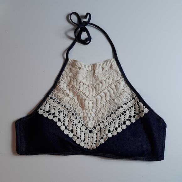 True Craft Junior's Swimsuit Top Bralette Size XL Blue Crochet Boho Swimwear - Picture 1 of 6